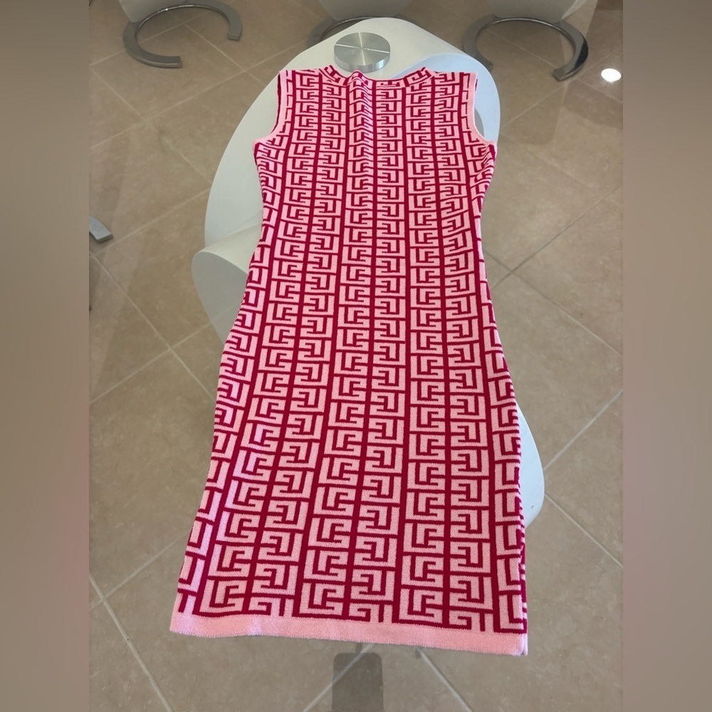 Red and Pink & Hot Pink Geometric Pattern Dress 👗 - Picture 1 of 4